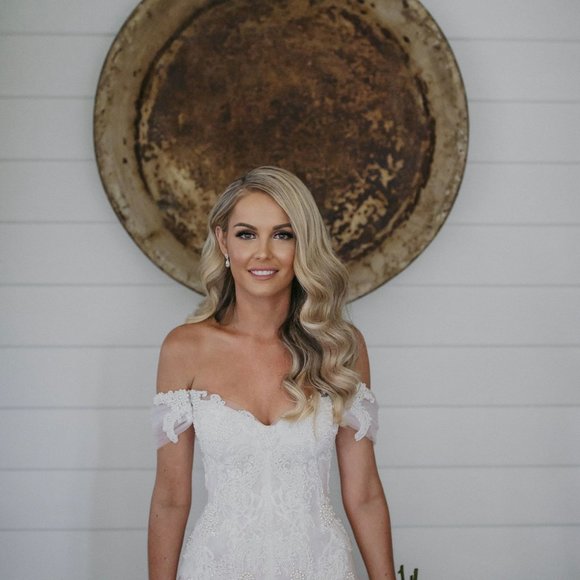 Steven Khalil Custom Crystal and Pearl Couture Dress - Picture 7 of 9